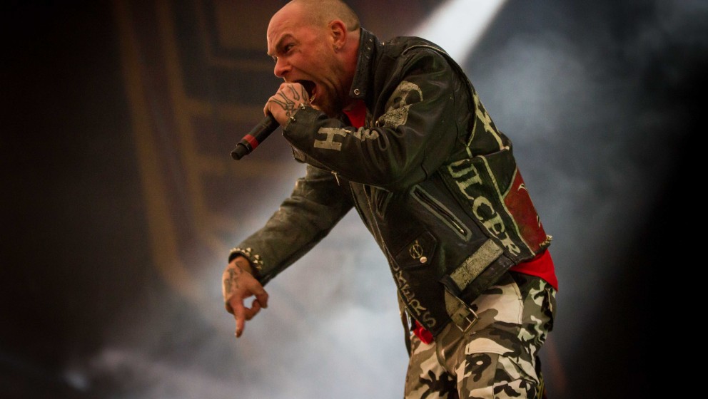 Five Finger Death Punch auf dem Rock Im Revier 2015