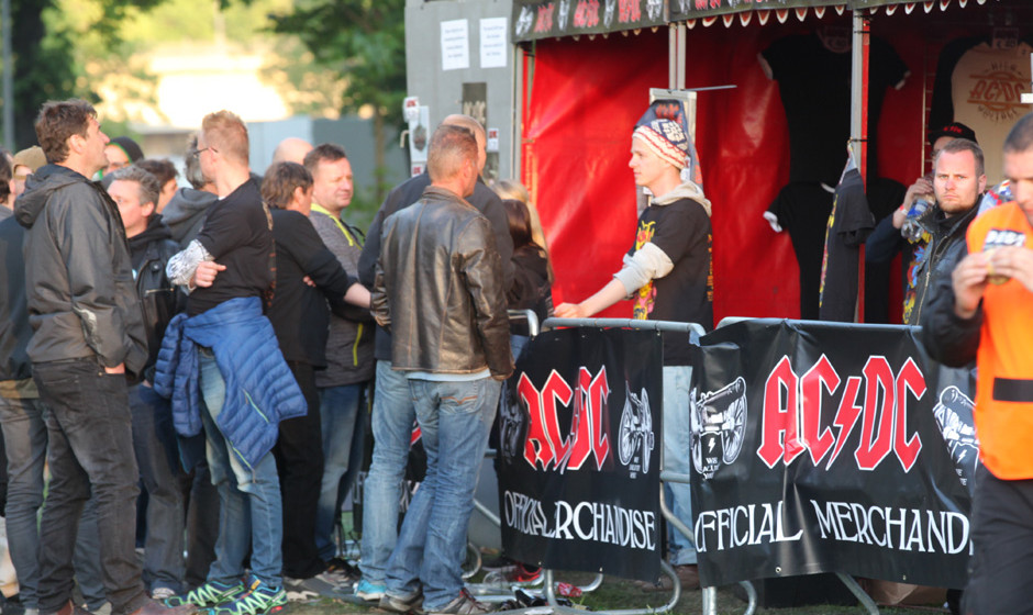 AC/DC live in Dresden, 10.05.2015, Ostragehege *** Local Caption *** AC/DC live in Dresden, 10.05.2015, Ostragehege