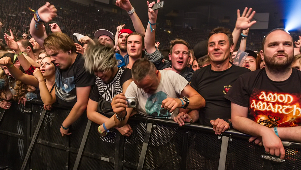 Die Besucher beim Rockavaria
