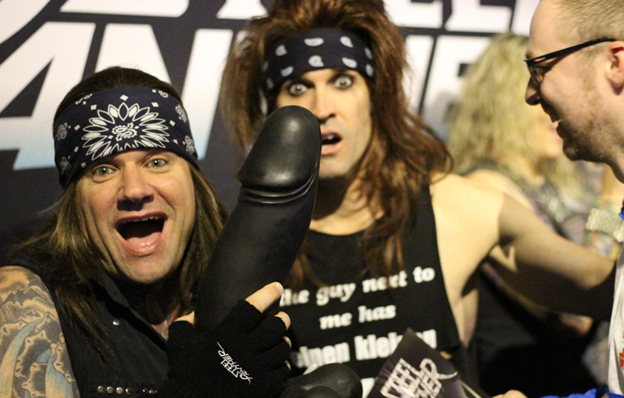 Auf Tour mit Steel Panther 2015
