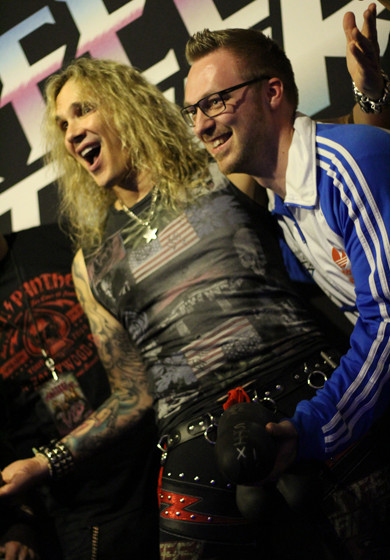 Auf Tour mit Steel Panther 2015