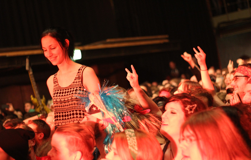 Auf Tour mit Steel Panther 2015