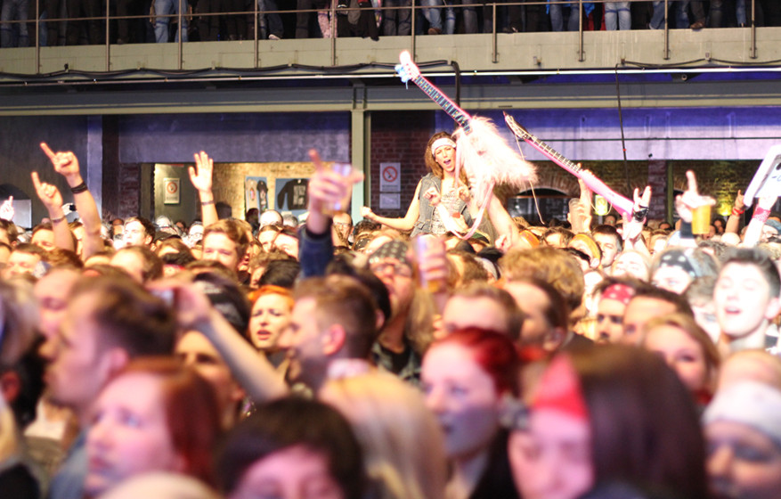 Auf Tour mit Steel Panther 2015