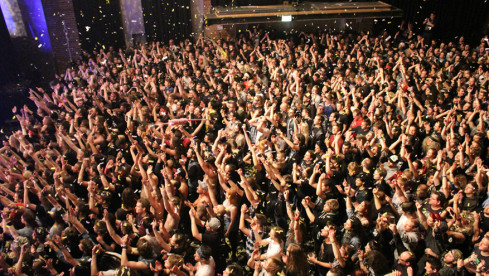 Spaß und Nackenschmerzen vorprogrammiert: Die metallischsten Touren 2017!