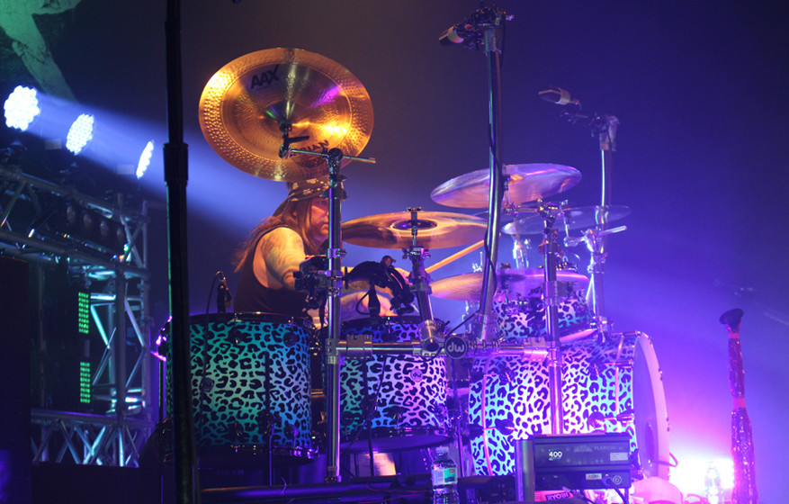 Auf Tour mit Steel Panther 2015