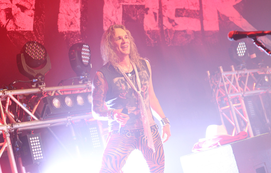 Auf Tour mit Steel Panther 2015