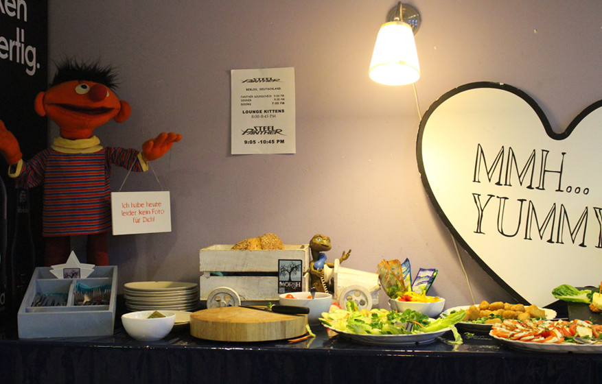 Auf Tour mit Steel Panther 2015