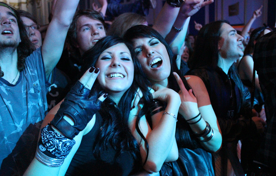 Auf Tour mit Steel Panther 2015