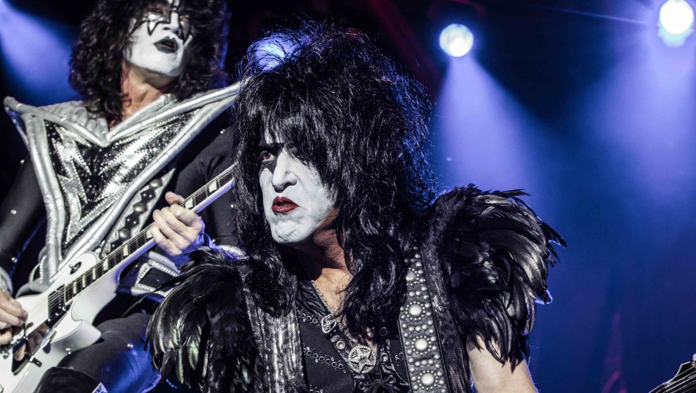 D: DETROIT ROCK CITY

1999 produzierte Gene Simmons den Film ‘Detroit Rock City’, der von ein paar Typen handelt, die ...