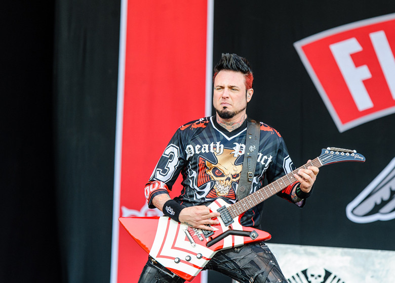 Five Finger Death Punch, Sweden Rock 2015