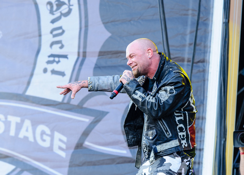 Five Finger Death Punch, Sweden Rock 2015