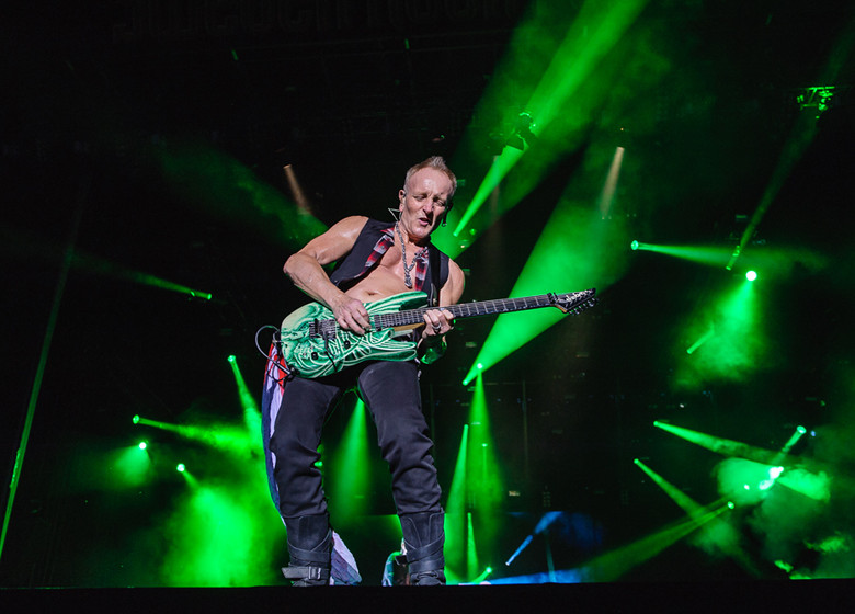 Def Leppard; Sweden Rock 2015
