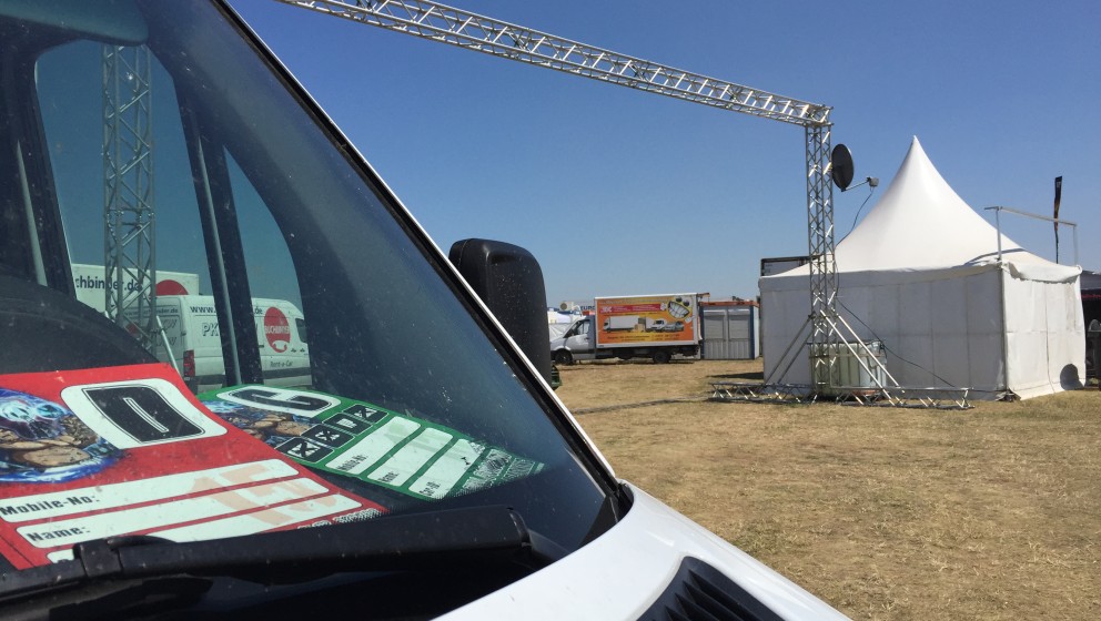 With Full Force 2015: Anreise und Maximum Aufbau!