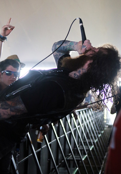 FeedTheRhino05.jpg ©Claudia Rose