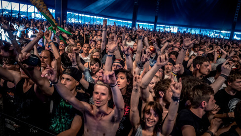 With Full Force 2015, Suicide Silence