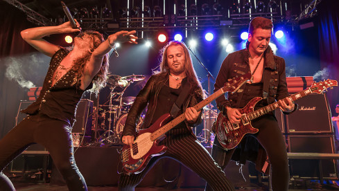 Kissin Dynamite - Classic Rock Night - 8-8-2015_0015