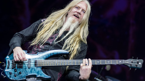 Marco Hietala mit Nightwish auf dem Summer Breeze 2015