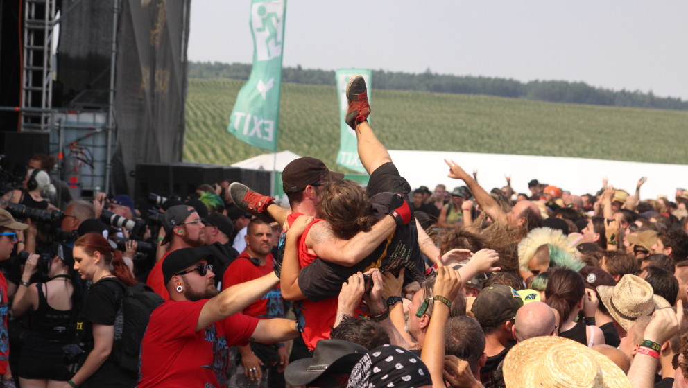 Corwdsurfer-Sodom-Summer Breeze