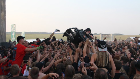 Corwdsurfer-Sodom-Summer Breeze