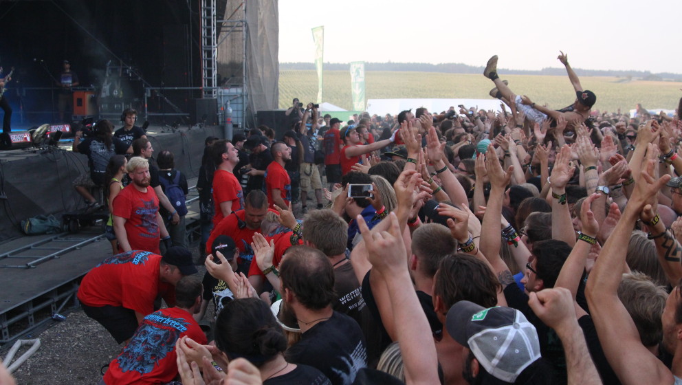 Corwdsurfer-Sodom-Summer Breeze