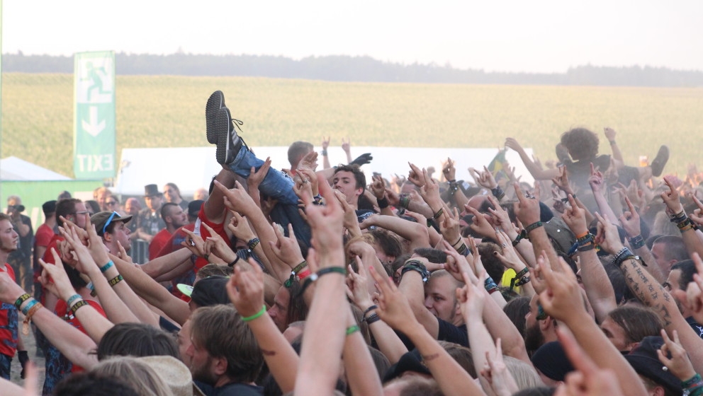 Corwdsurfer-Sodom-Summer Breeze