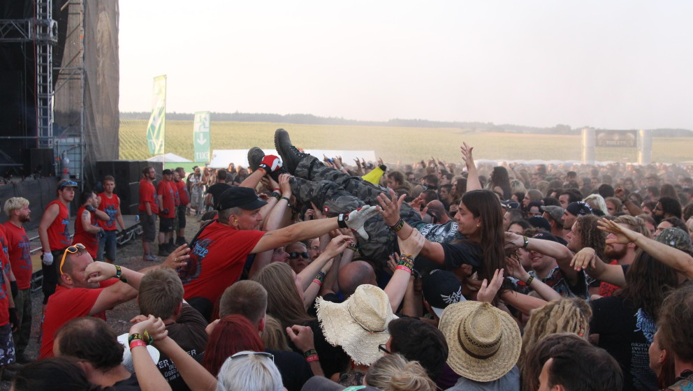 Corwdsurfer-Sodom-Summer Breeze