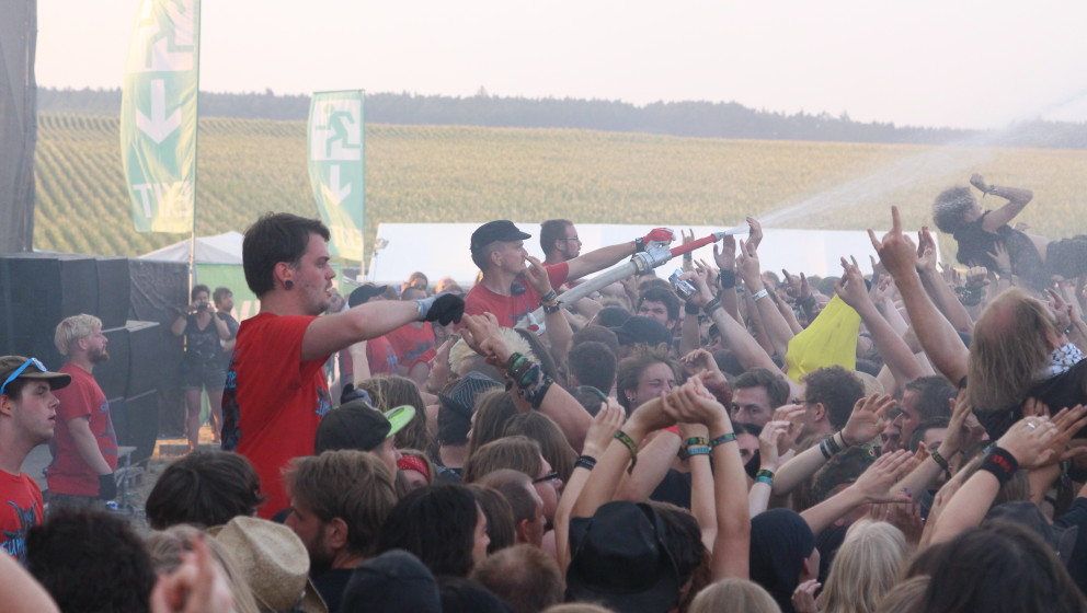 Corwdsurfer-Sodom-Summer Breeze