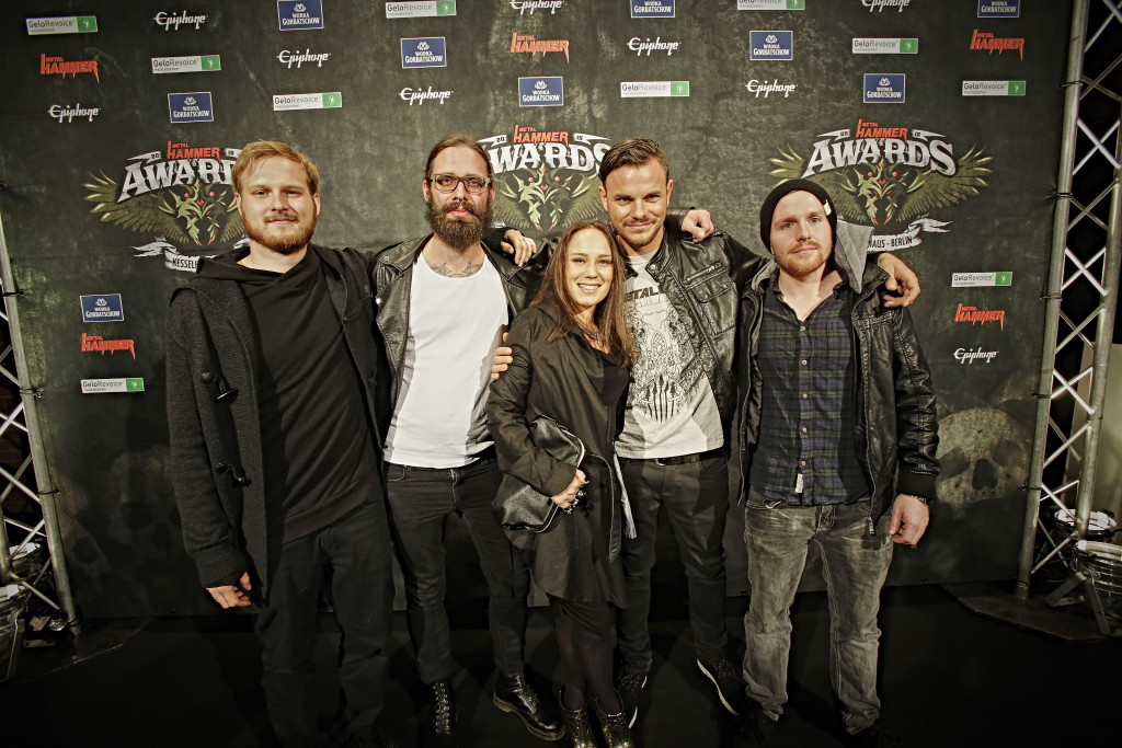 Deadlock geben neue Sängerin bekannt
