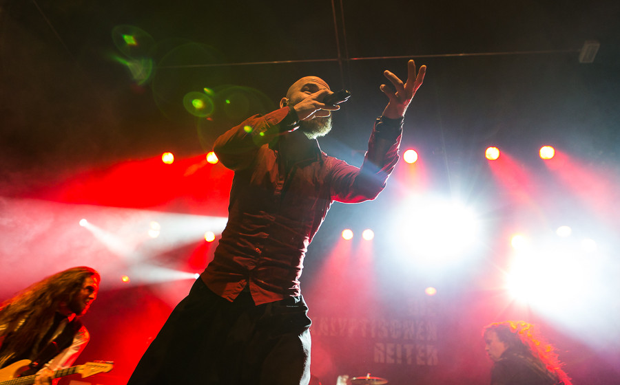 Heidenfest 2015: Die Apokalyptischen Reiter (Frankfurt Batschkapp 20.10.2015)