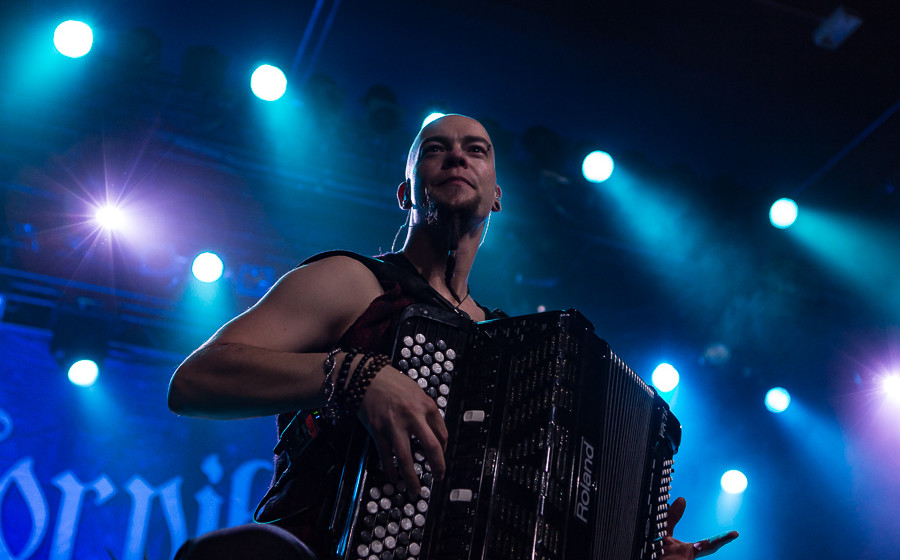 Heidenfest 2015: Korpiklaani (Frankfurt Batschkapp 20.10.2015)