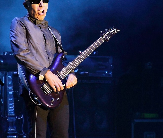 Joe Satriani, 30.10.15, RuhrCongress Bochum, 05
