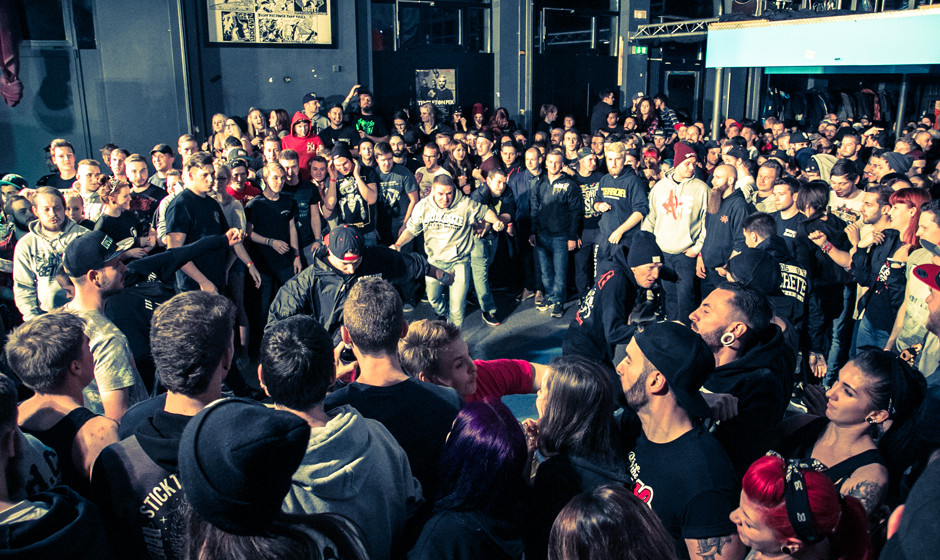 Expire, 20.11.15, Schweinfurt_Stattbahnhof 01