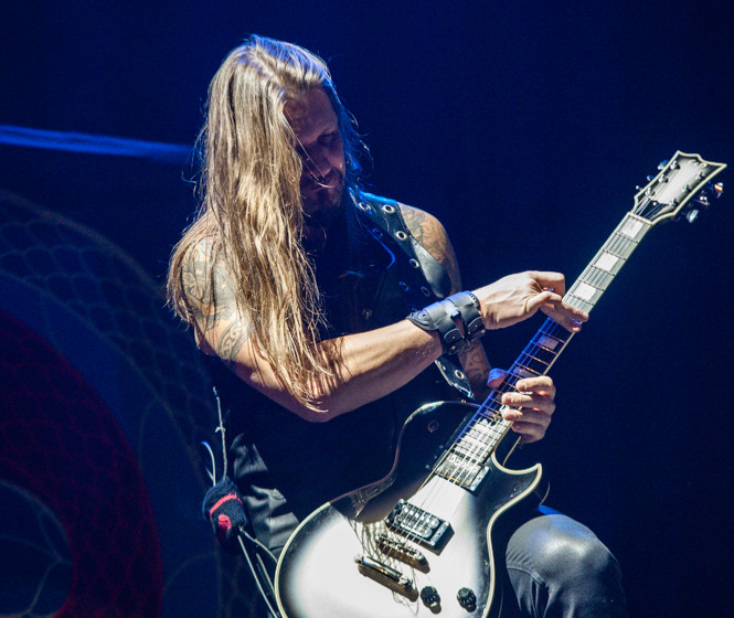 amorphis-oberhausen-koenig-pilsener-arena-november-2015s-fleischer-40