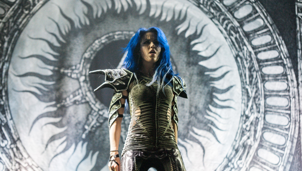 arch-enemy-oberhausen-koenig-pilsener-arena-november-2015s-fleischer-20