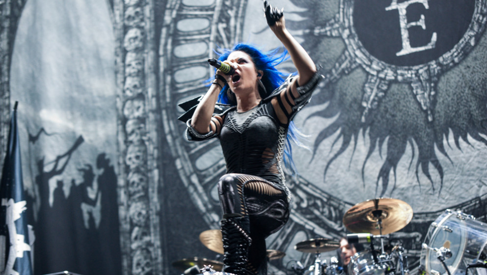 arch-enemy-oberhausen-koenig-pilsener-arena-november-2015s-fleischer-49