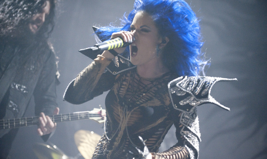 Arch Enemy 18.11.15, Hamburg - Barclaycard Arena_03
