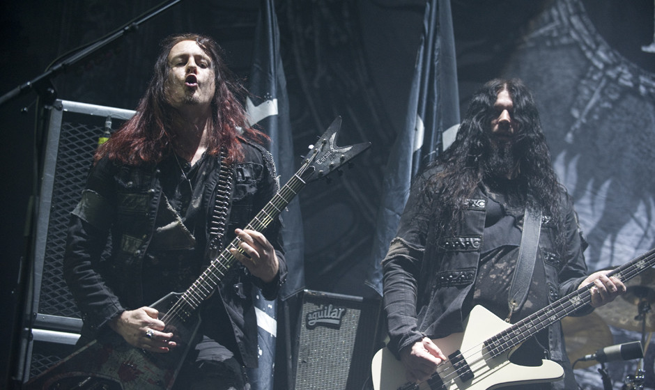 Arch Enemy 18.11.15, Hamburg - Barclaycard Arena_17