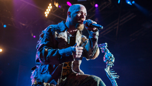 five-finger-death-punch-mitsubishi-electric-halle-november-2015-s-fleischer-61