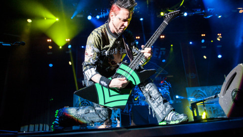 five-finger-death-punch-mitsubishi-electric-halle-november-2015-s-fleischer-86