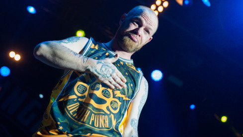 five-finger-death-punch-mitsubishi-electric-halle-november-2015-s-fleischer-98