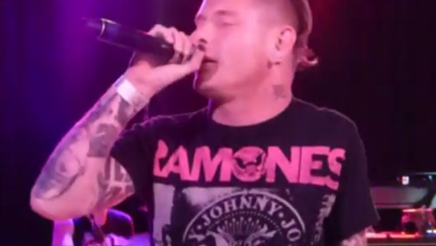 Corey Taylor ehrt Scott Weiland mit Cover-Song
