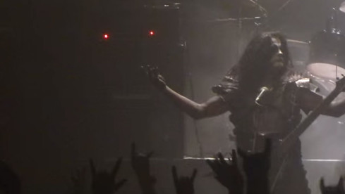 Abbath: Kalt und dunkel wird es, wenn die Band um den ehemaligen Immortal-Frontmann Dinkelsbühl verpestet.