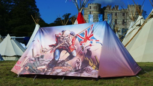 Hier kaufen: http://www.fieldcandy.com/iron-maiden-the-trooper-tent.html