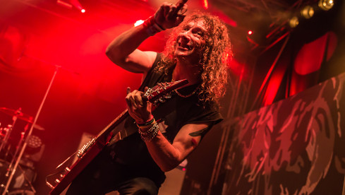 Anvil - Musichall Geiselwind - 23-04-2016_0021