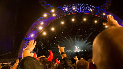 LISBON, PORTUGAL - MAY 07: A general view as AC/DC perform on the opening night of Rock or Bust Tour at the Passeio Mariti...