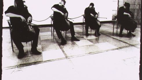 Apocalyptica PLAYS METALLICA BY FOUR CHELLOS 2