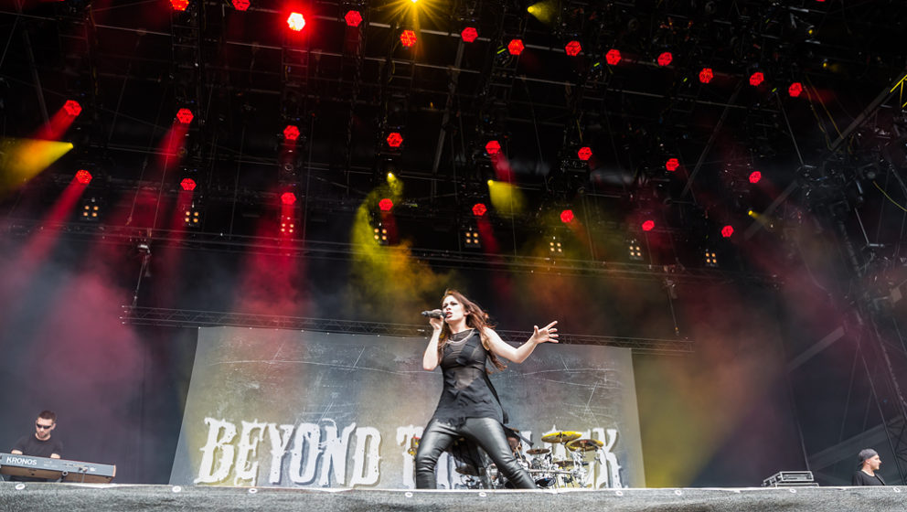 1 - Beyond the Black - Rockavaria 2016_0007