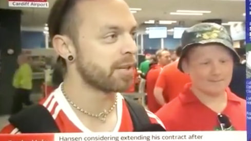 Bullet For My Valentine-Frontmann Mike Tuck im unverhofften EM-Interview mit Sky Sports.