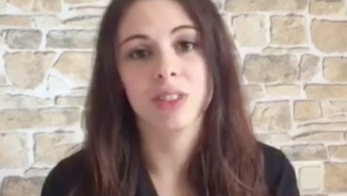 Jennifer Haben (Beyond The Black) in der Video-Botschaft an ihre Fans.