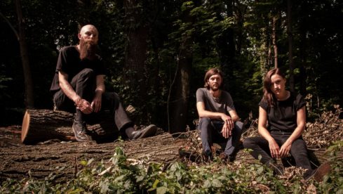 Esben And The Witch 2016